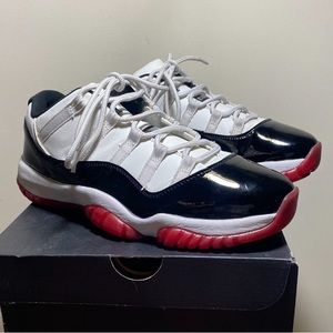 Jordan 11 concord bred lows